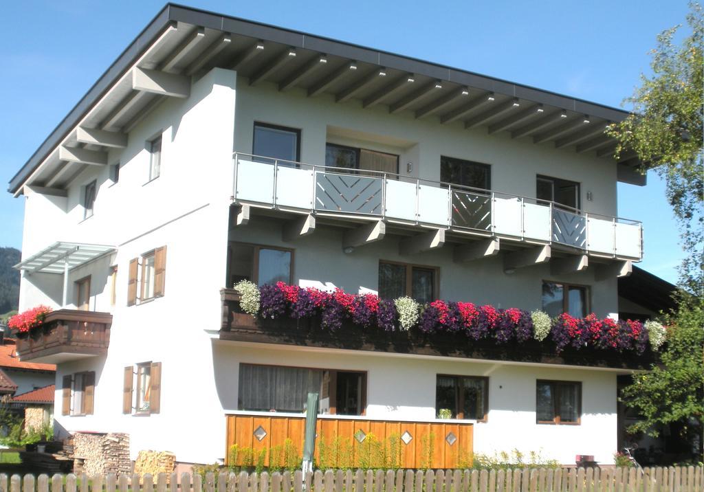 Haus Margit Apartment Kossen Exterior photo